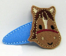 Laden Sie das Bild in den Galerie-Viewer, Haarclips,Haarspangen,Filz,gestickt,Pferd,Kinder,Pony,Reiten,Pferdchen,Barrett,Spängchen, Haarpangen