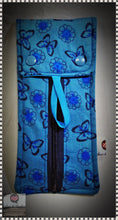 Laden Sie das Bild in den Galerie-Viewer, Tamponetui, Tampontäschchen, Globuli, Etui, Bindenetui, Menstruationstasse, Schmetterlinge Vintage Tasche, Hygienebeutel, Kulturtasche