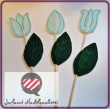 Laden Sie das Bild in den Galerie-Viewer, ITH Stickdatei, Blumenstecker, Osterdeko, Tulpenstecker 13x18 &amp; 140x140