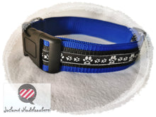 Laden Sie das Bild in den Galerie-Viewer, Hundehalsband, Halsband, Hundegeschirr, Pfötchenhalsband, Pfotenhalsband, Pawnhalsband