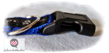 Laden Sie das Bild in den Galerie-Viewer, Hundehalsband, Halsband, Hundegeschirr, Pfötchenhalsband, Pfotenhalsband, Pawnhalsband