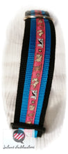 Laden Sie das Bild in den Galerie-Viewer, Hundehalsband, Halsband, Hundegeschirr, Rosa Hunde Webband